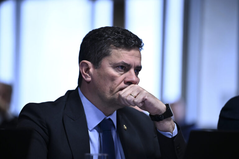 Moro cede aos apelos da Magistratura e trava PEC que previa fim de aposentadoria como punição