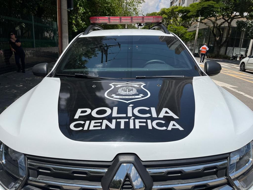 Conheça a técnica da Polícia de SP que reconstrói rostos para auxiliar na identificação de mortos