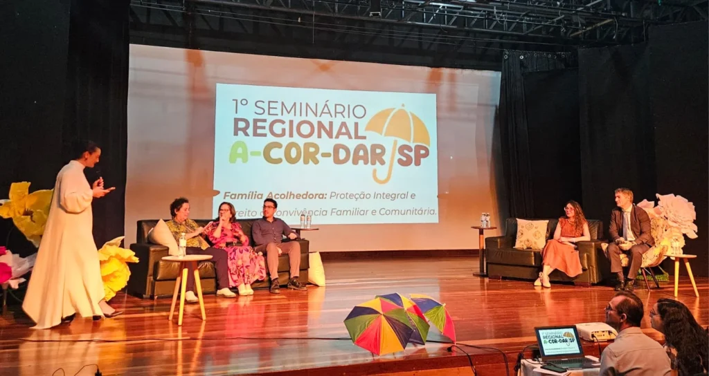 SP participa de seminário sobre Serviço de Acolhimento em Famílias Acolhedoras no interior paulista