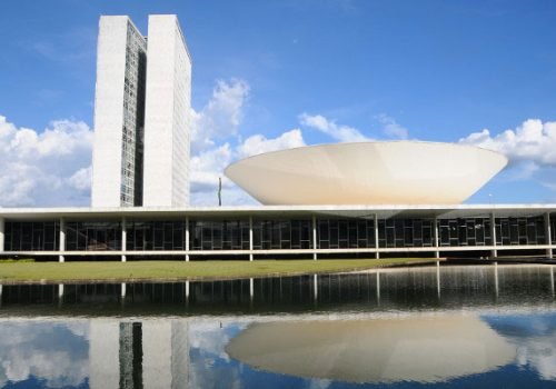 Prazo atual costuma ser inferior a 50 dias - Foto: Thiago Fagundes/Agência Câmara