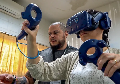 Sistema com realidade virtual e IA da USP aprimora detecção de declínio cognitivo