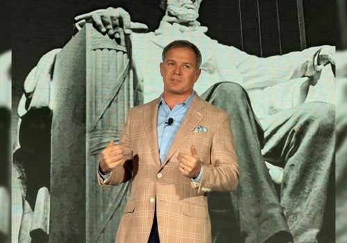 Geoff Freeman, CEO do U.S. Travel Association