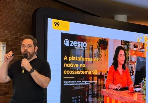 Encontro reuniu anúncios sobre mobilidade, segurança e serviços financeiros, incluindo investimento superior a R$ 150 milhões em segurança em 2026. Foto:  Alice Labate/TecMundo