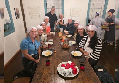 Convidados do ESTour experimentam polenta produzida na Casa Nostra