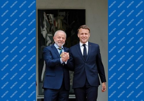 Luiz Inácio Lula da Silva, presidente do Brasil, e Emmanuel Macron, presidente da França