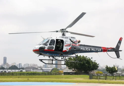 ‘Voar para servir’: veja como é a rotina de quem faz parte do Comando de Aviação da PM de SP
