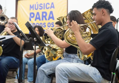 Escola de Música do Estado de São Paulo abre inscrições gratuitas para cursos de música e grupos artísticos